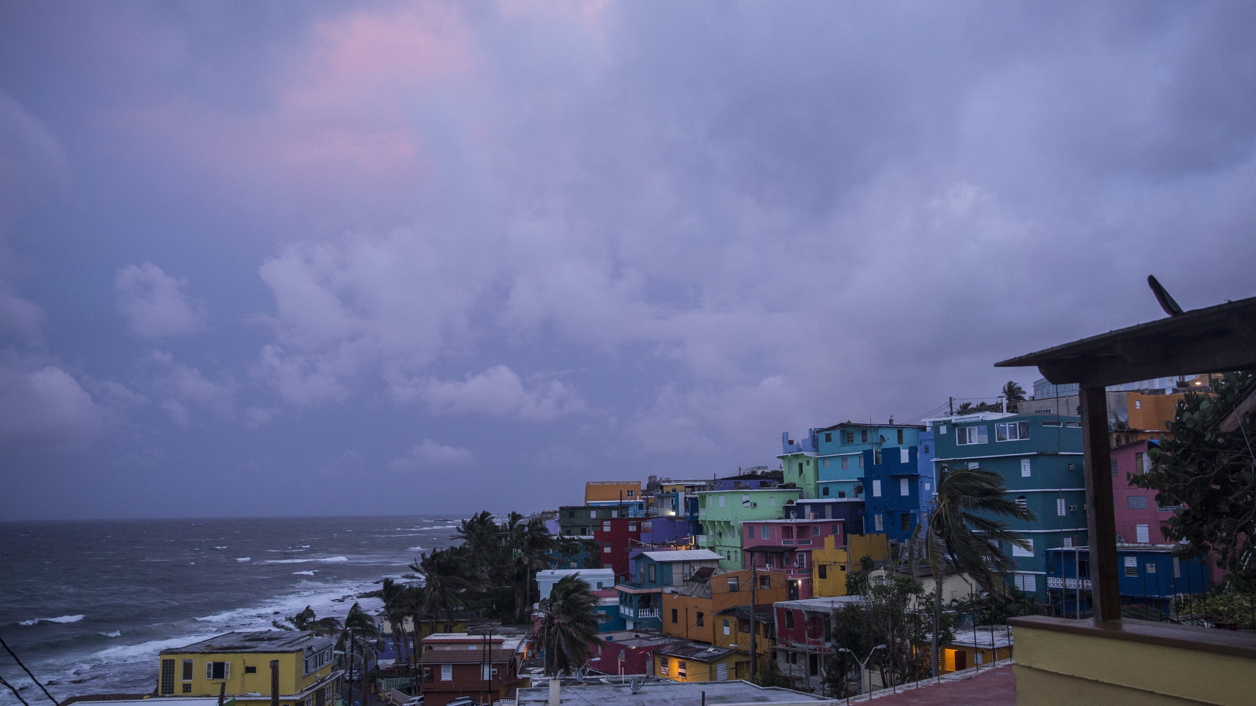 Puerto Rico: se vuelca una embarcación improvisada con inmigrantes dominicanos