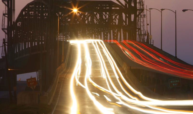 traffic at night 