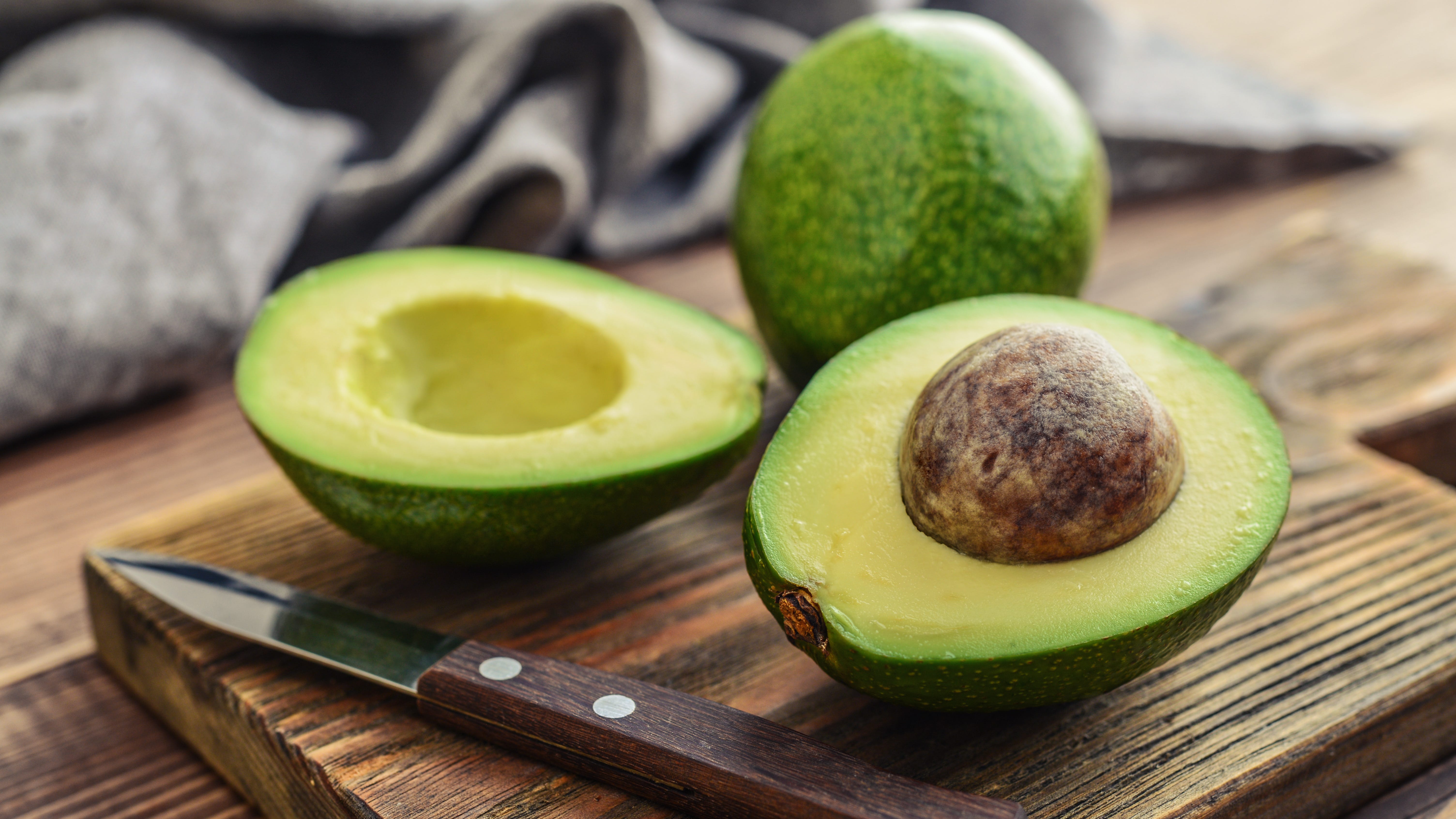 U.S. bans avocado imports from Mexico, sparking fears of nationwide shortage