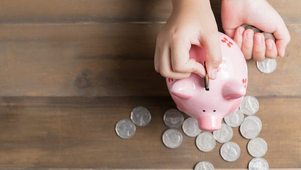 7-year-old donates entire contents of piggy bank to help those affected by Hurricane Ian