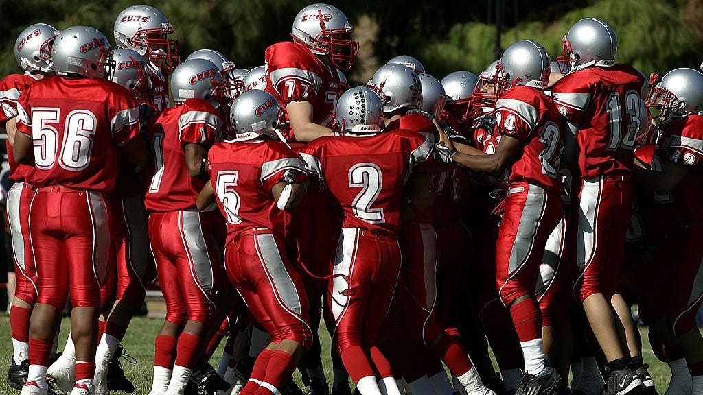 Deaf high school football players from Riverside to be honored at Super Bowl