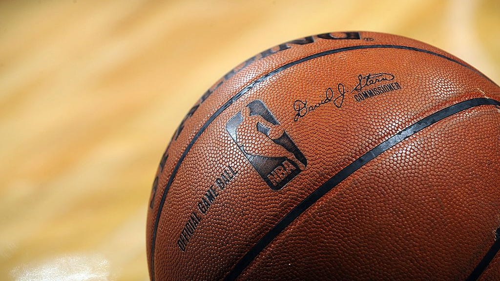 Tributes pour in after passing of NBA reporter Sekou Smith