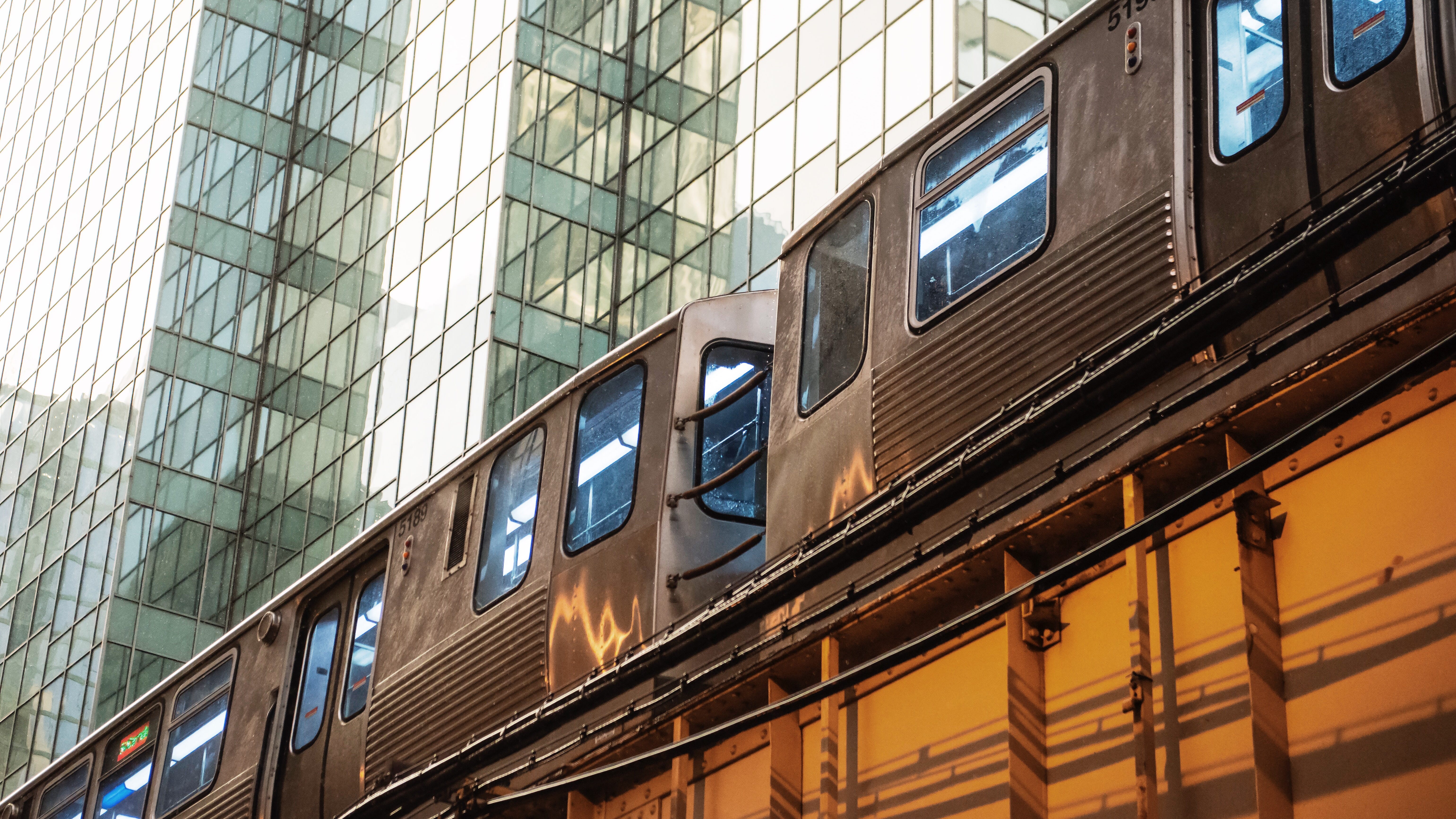 Willie Wilson calling for the return of CTA conductors and police force, as crime on city's rail lines continues
