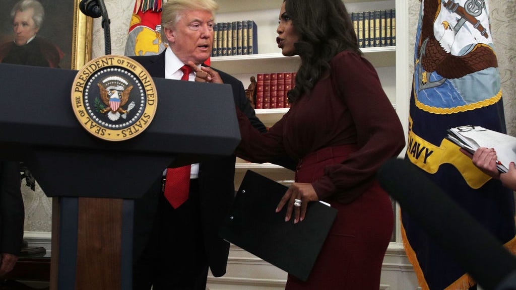 Donald Trump loses nondisclosure agreement battle with Omarosa