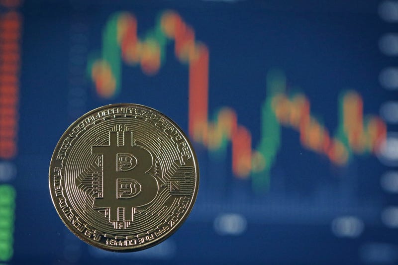 Top US regulators say crypto poses financial stability risks
