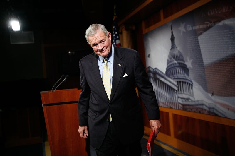 U.S. Sen. Christopher Bond (R-MO) leaves after he spoke to the media during a news conference on Capitol Hill May 14, 2009 in Washington, DC. 