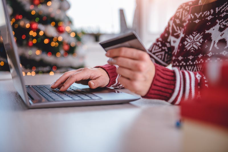 holiday shopping online