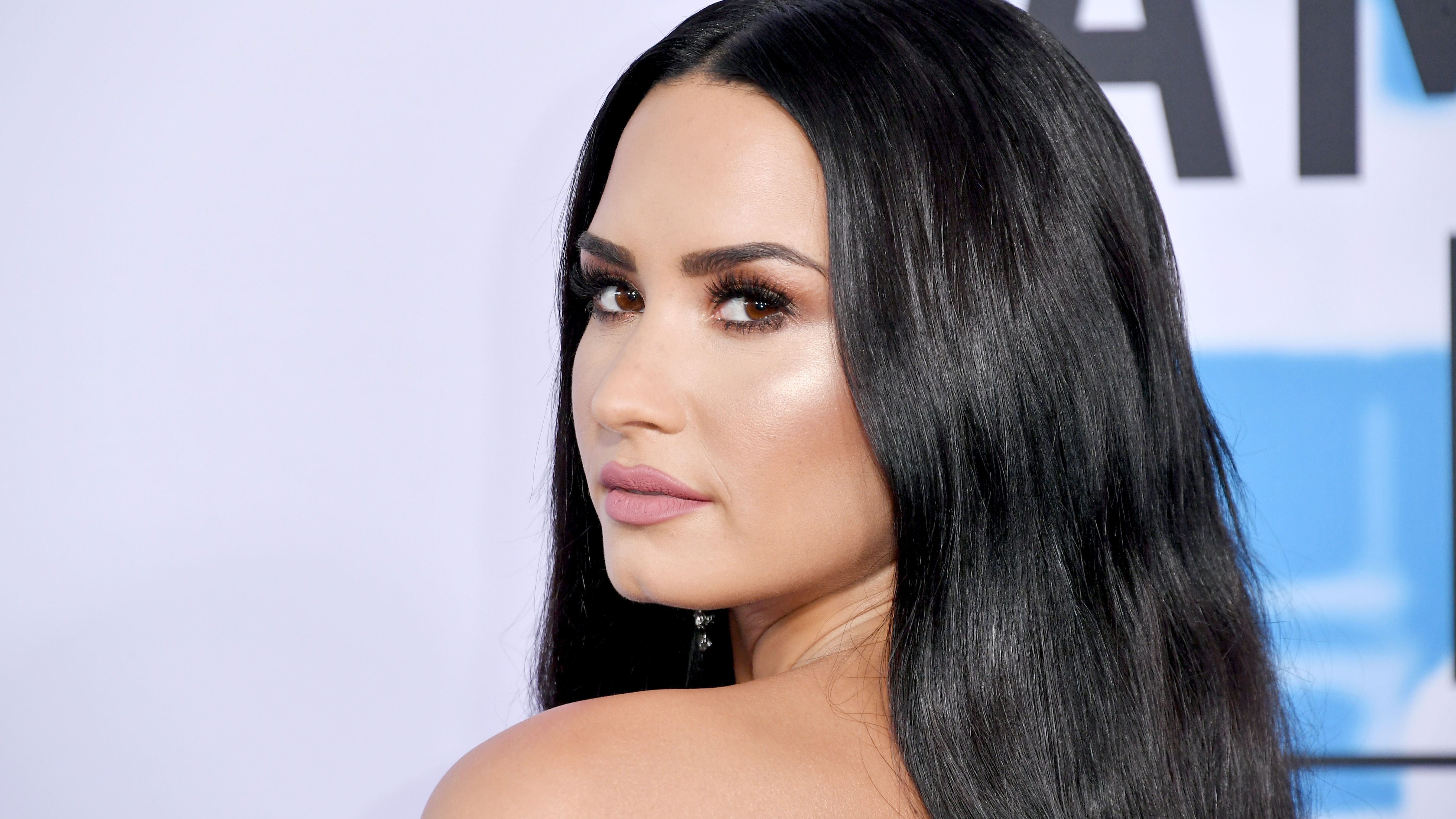 Demi Lovato shares&nbsp;why&nbsp;'It felt better. It felt right' to be with a girl in new interview