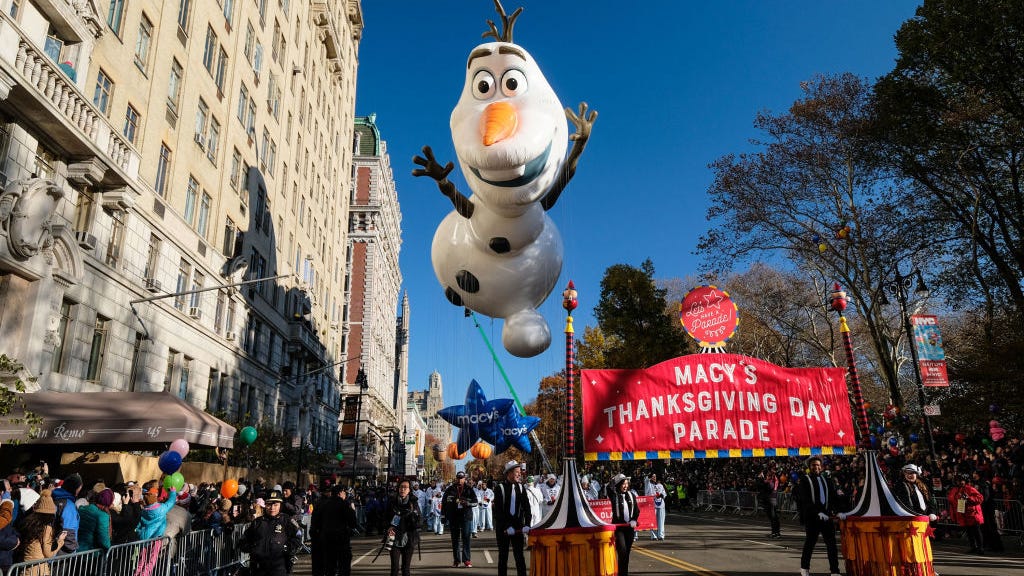 Macy's Thanksgiving Day Parade: Balloon inflation, street closures and more