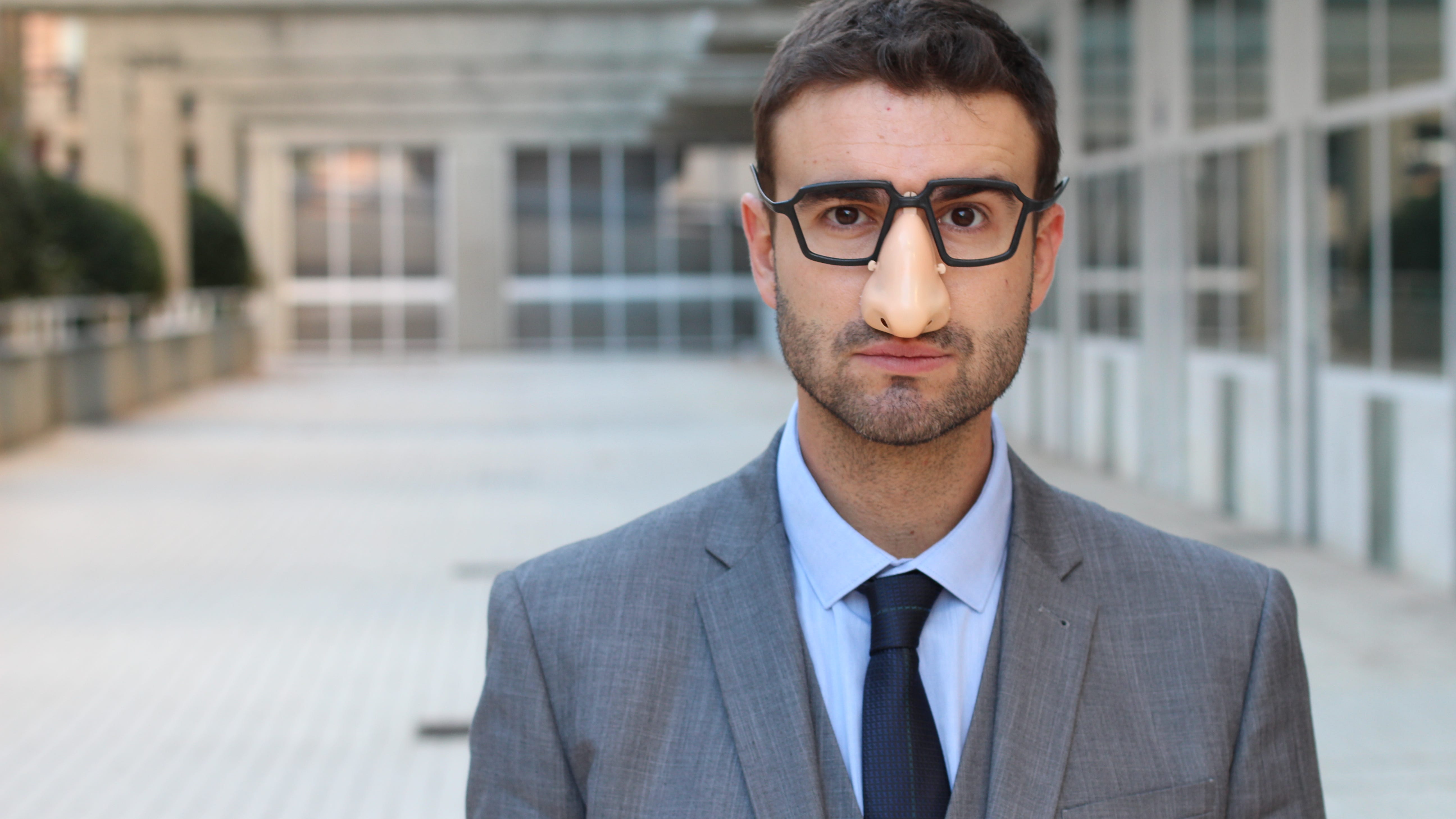 Who's that? Some US residents disguise themselves when getting vaccinated