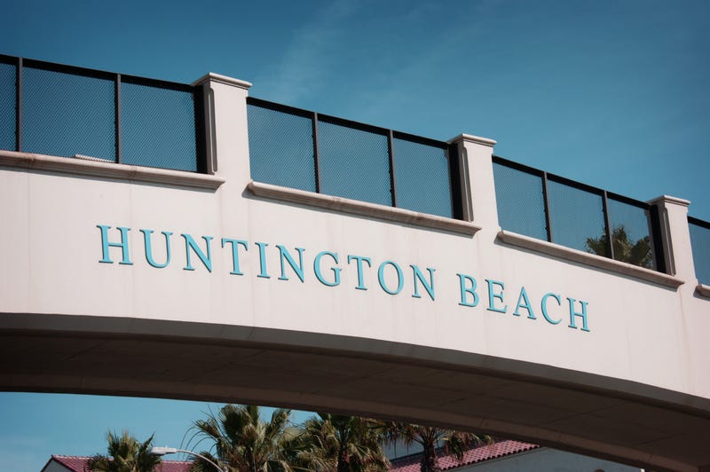 huntington beach sign
