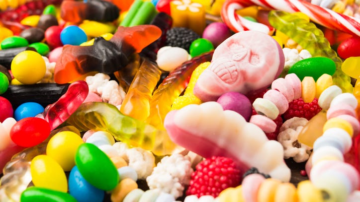 Dallas Zoo says Halloween candy choices matter to environment