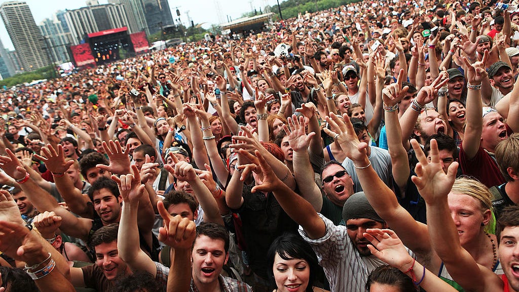 400K people attend Lollapalooza amid contagious Delta variant