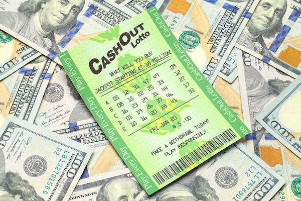 Lottery ticket with cash payout