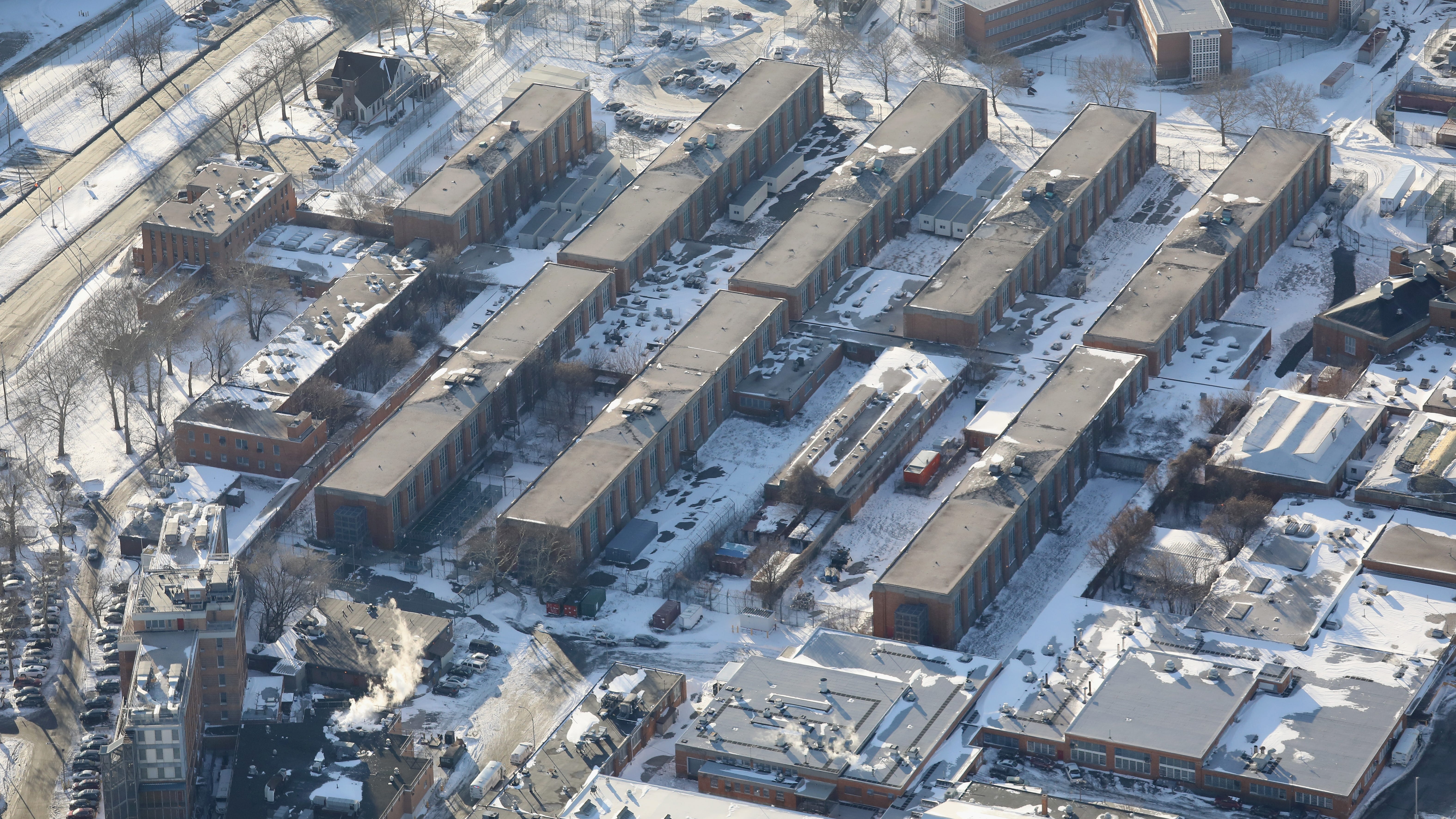 DOC investigating inmate death at Rikers Island