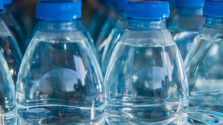 Sales of plastic water bottles to be phased out at national parks
