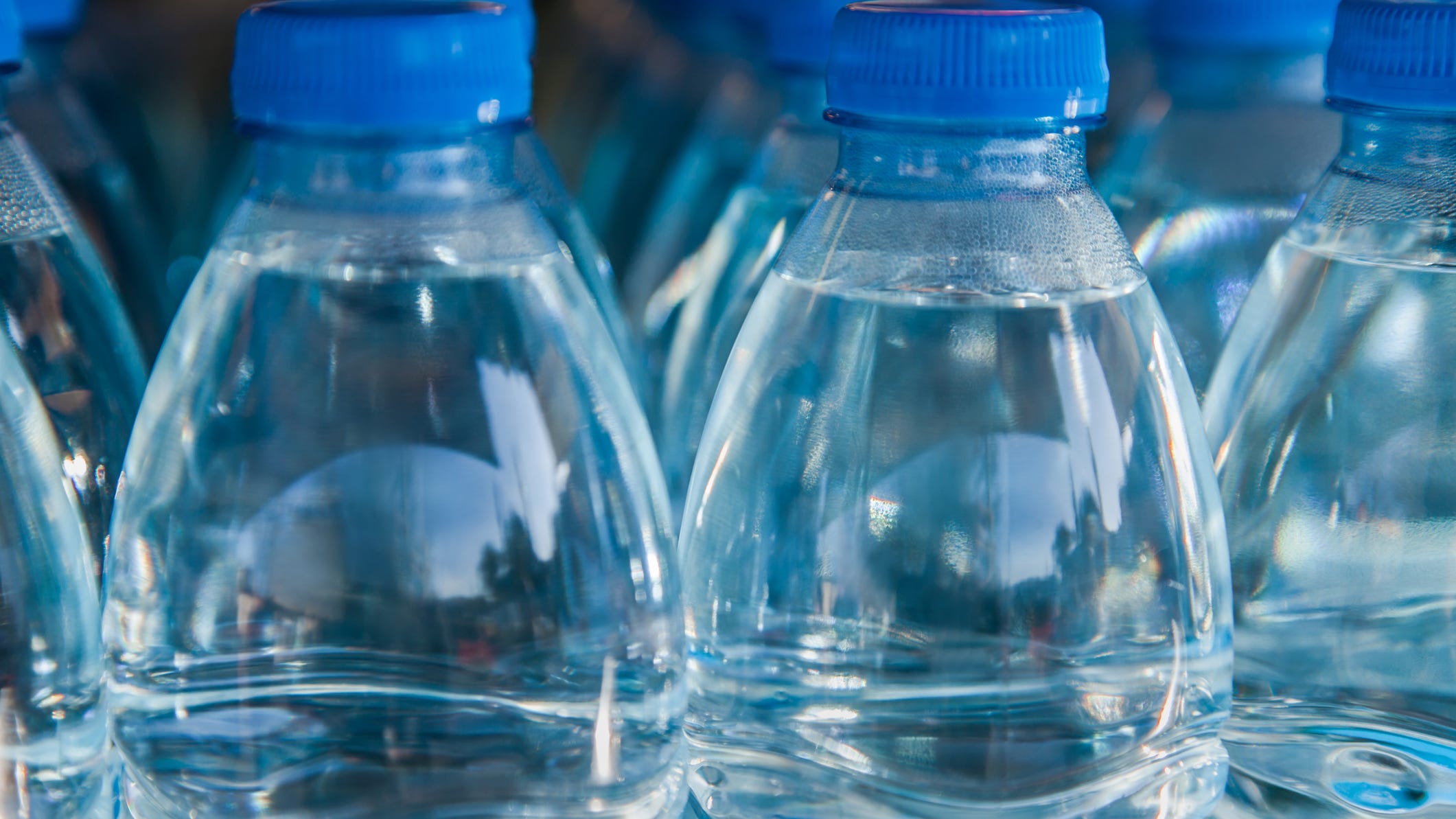 Single-use plastic water bottles phased out at LAX and Van Nuys Airport