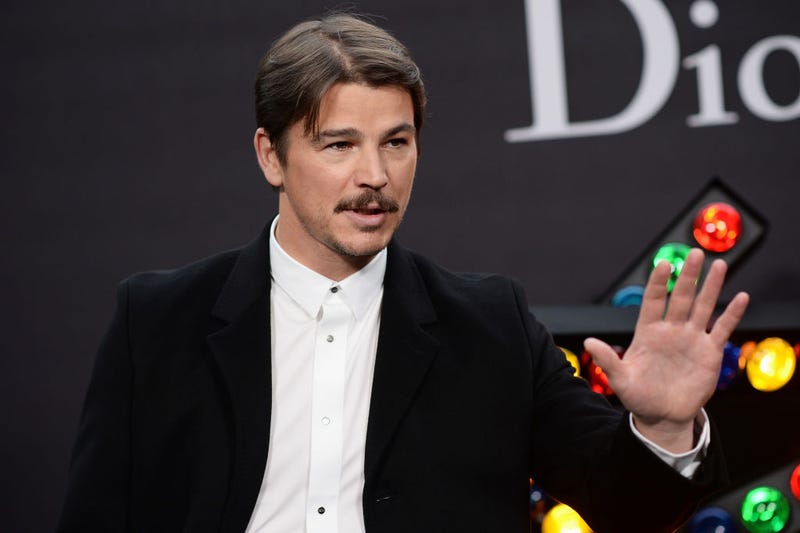 Josh Hartnett attends the Dior Homme Menswear Fall/Winter 2018-2019 show as part of Paris Fashion Week on January 20, 2018 in Paris, France.