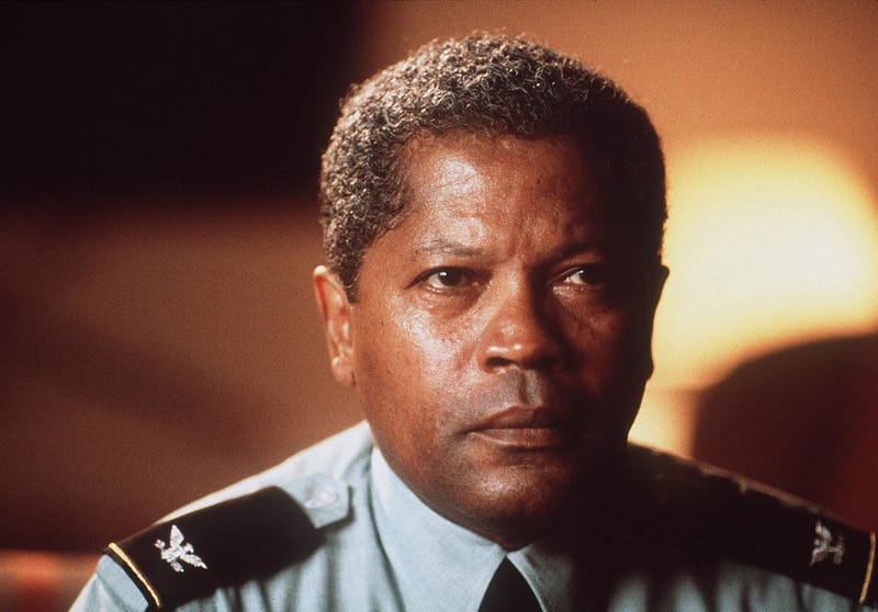Clarence Williams III stars as Colonel Fowler in 'The General's Daughter'
