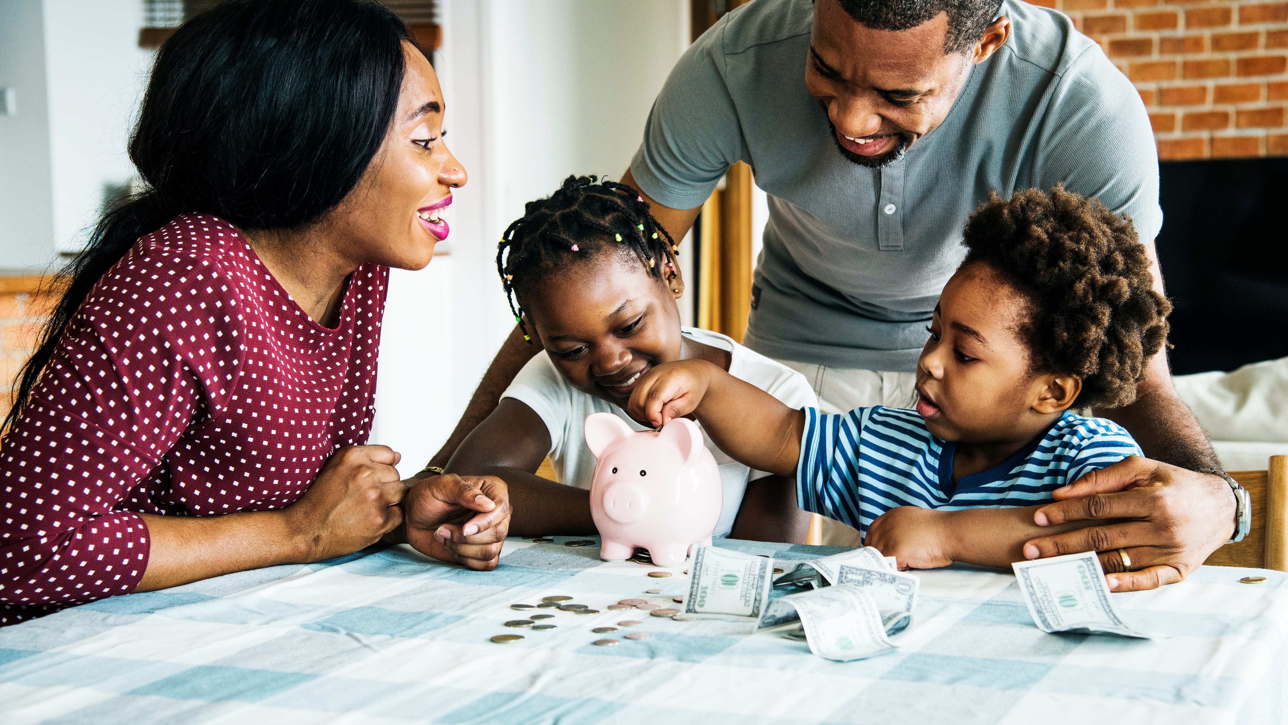LISTEN: How to get your kids started in investing