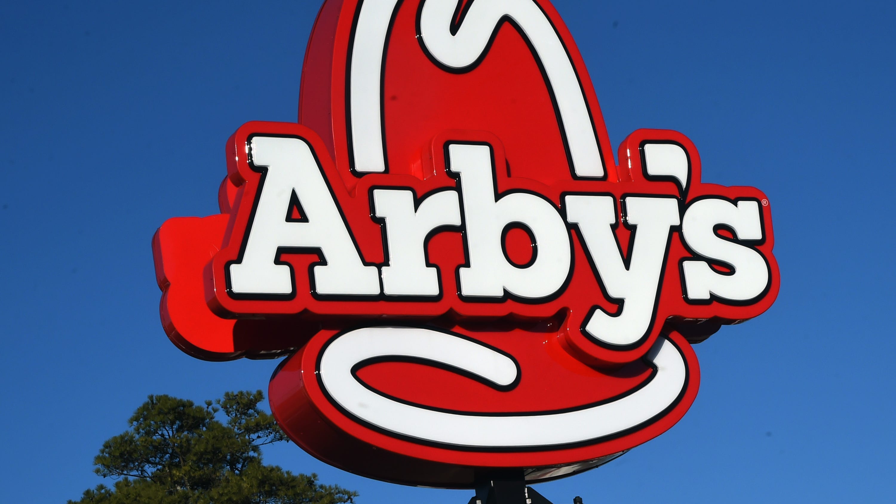 Police: Arby’s manager peed in milkshake mix