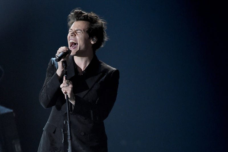Harry Styles will require vaccination and a mask at his Xcel show
