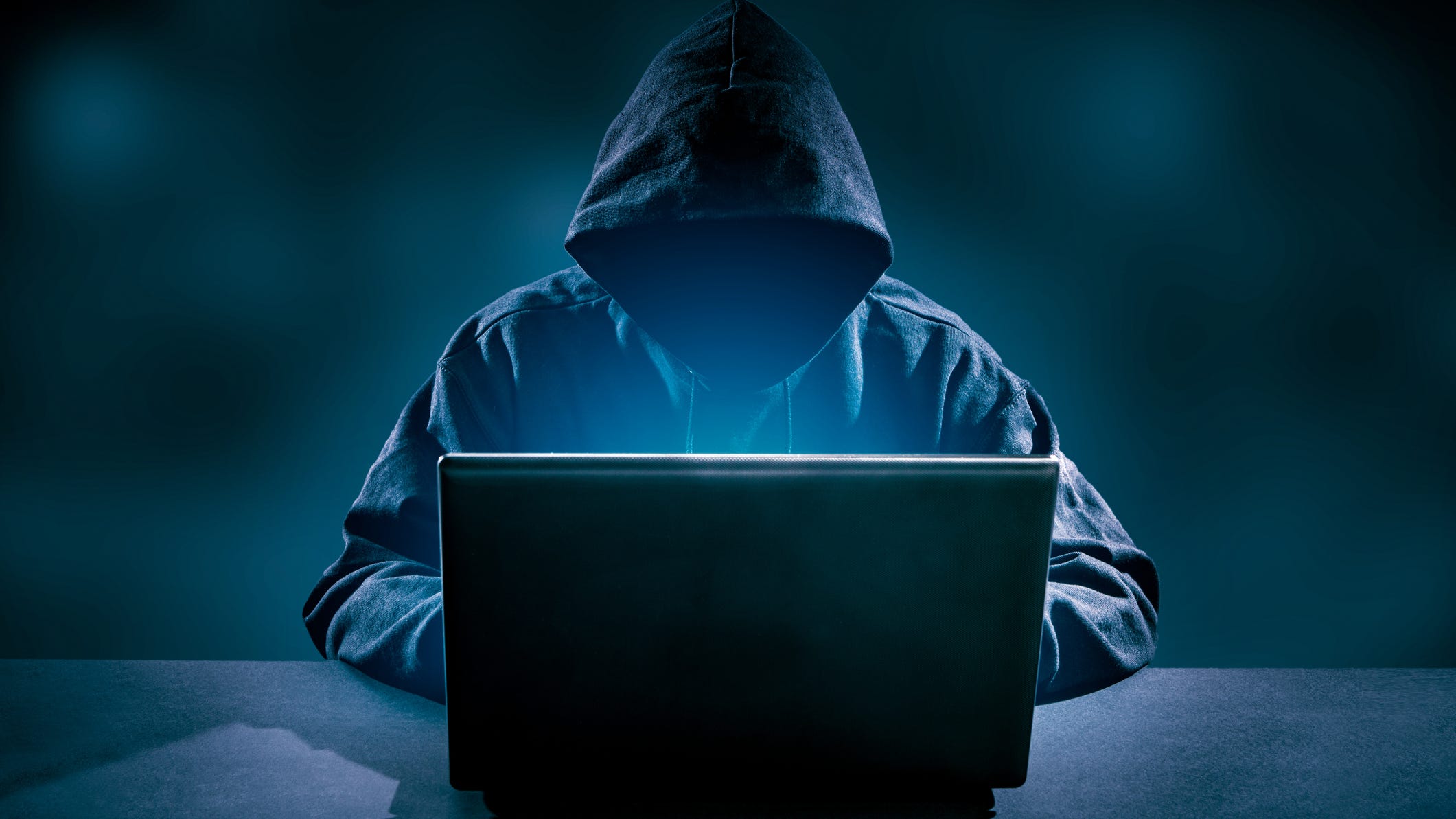 Man to plead guilty to hacking into social media accounts