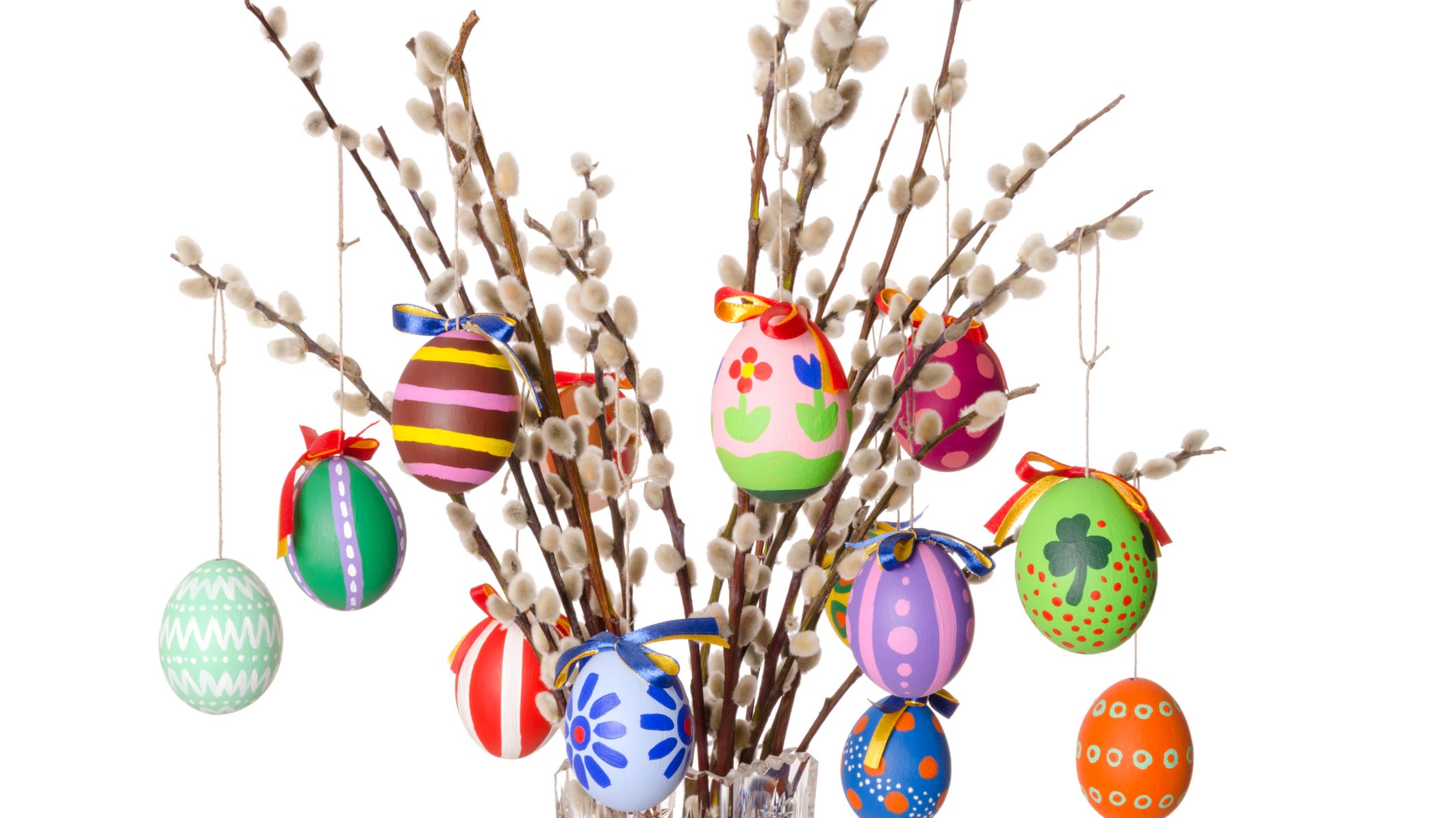 ‘Easter Trees’ Bring Joy to Many Homes Amid Coronavirus Pandemic