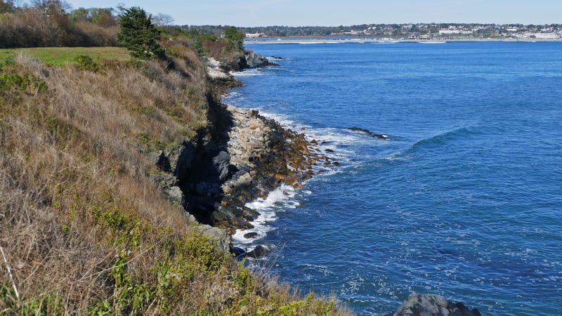 Narraganset Bay coastline