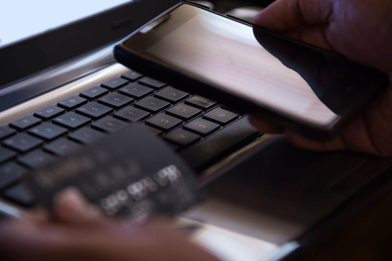 laptop online mobile phone payment