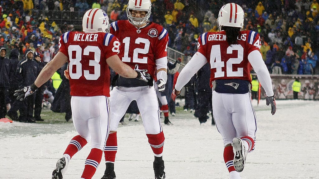 Patriots officially announce the return of red throwback jerseys