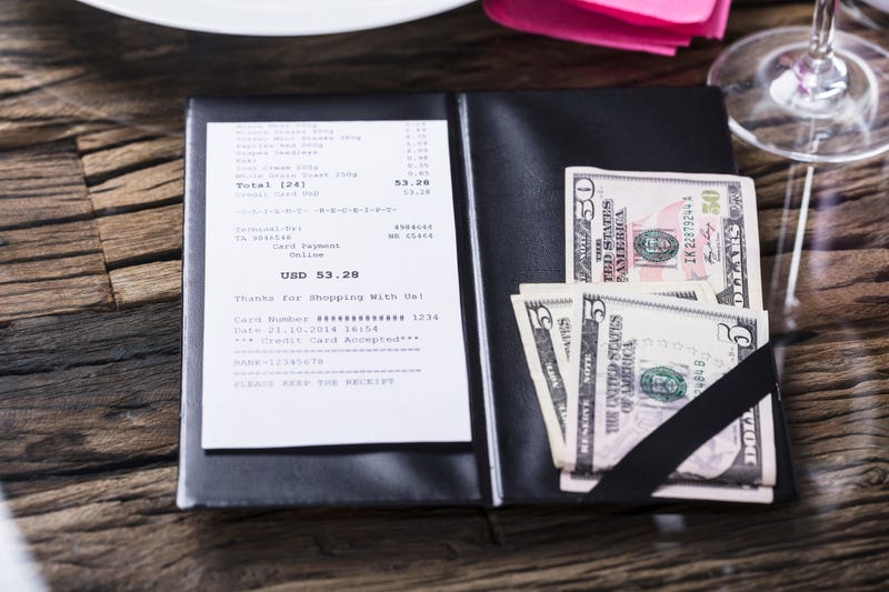 tip at restaurant