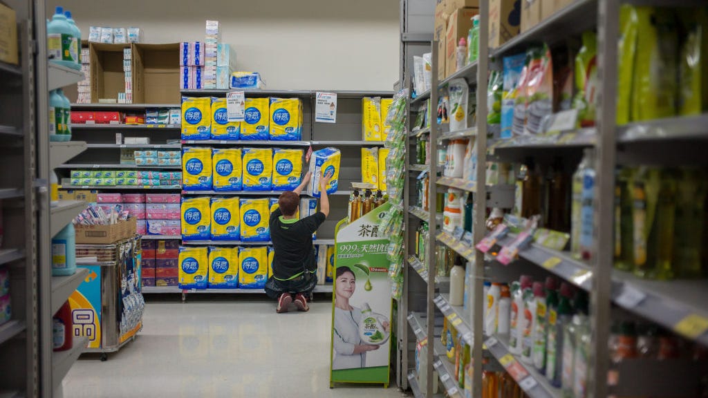 Connect the Dots: Learn how the pandemic shook the global supply chain