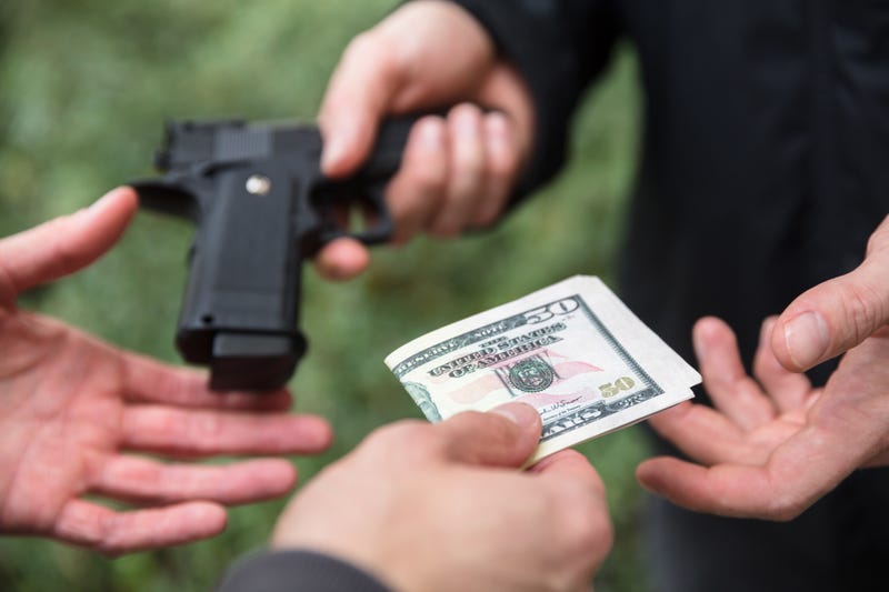 Better Business Bureau issues Gun scam warning in Kansas