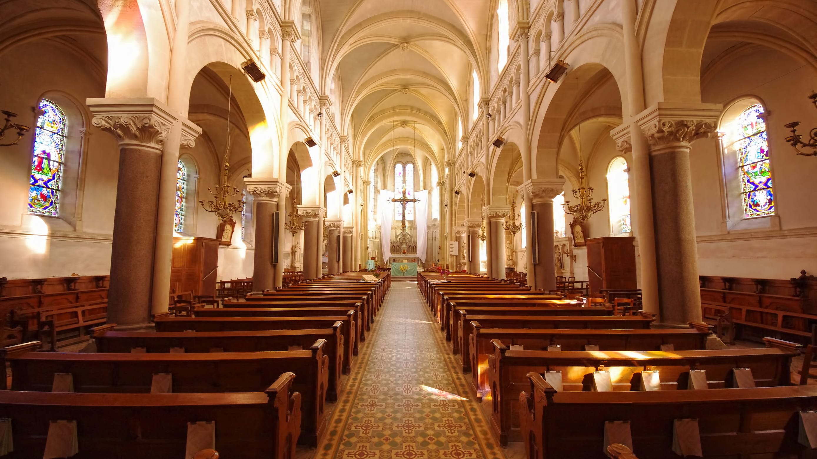 Michigan AG releases detailed report on sexual abuse by clergy in U.P., bishop apologizes