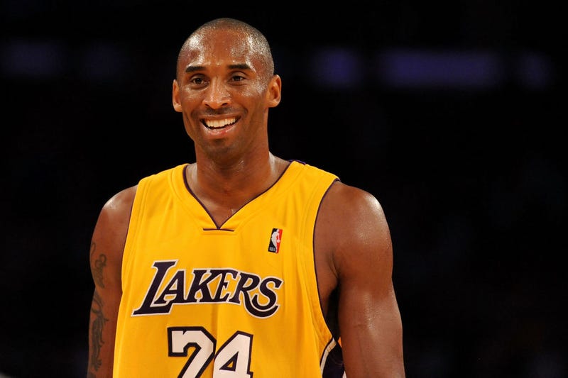  Kobe Bryant #24 of the Los Angeles Lakers smiles in the fourth quarter during the game against the Chicago Bulls on November 19, 2009 at Staples Center in Los Angeles, California. 