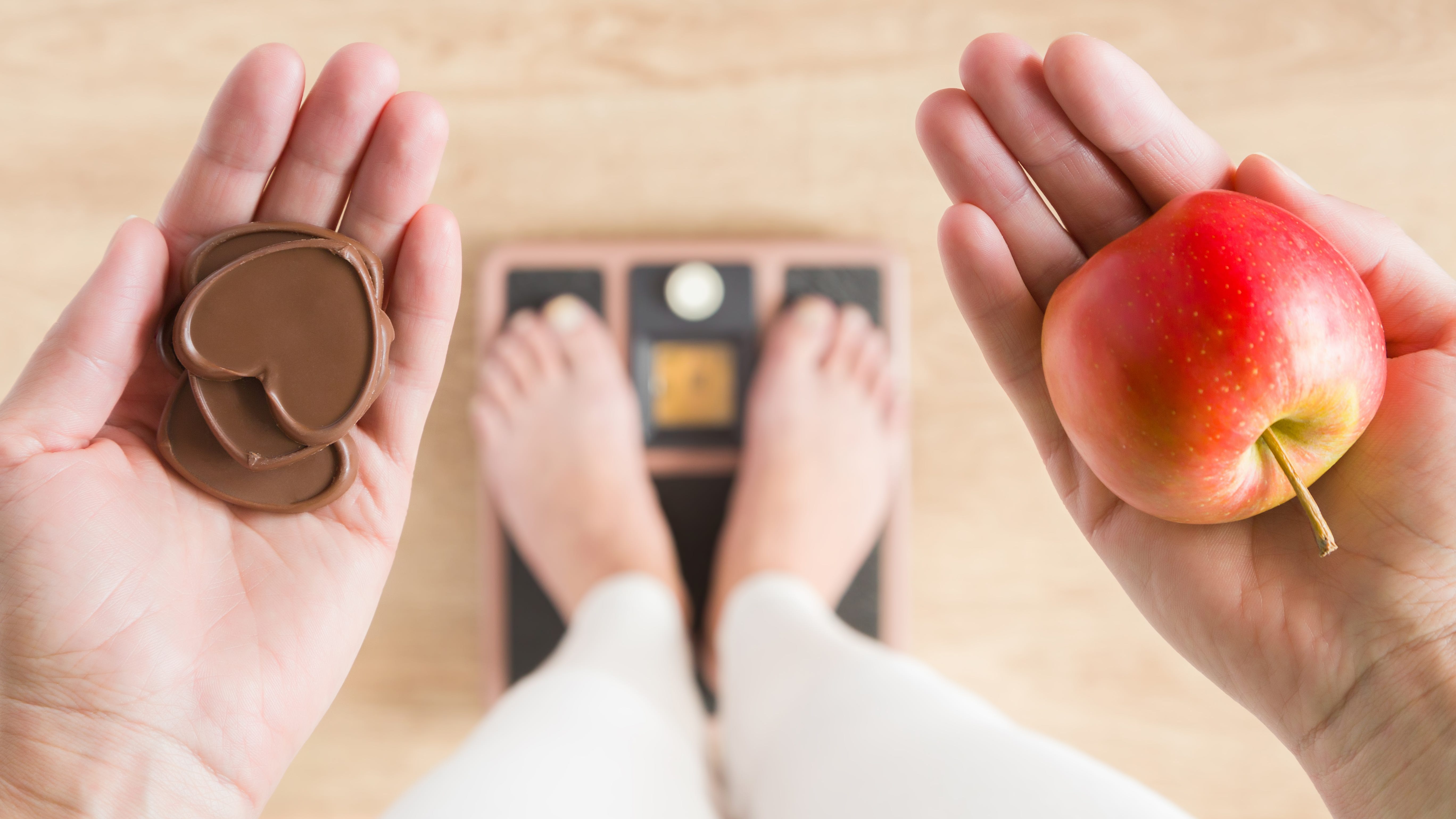 How to keep New Year's resolutions to eat better and lose weight