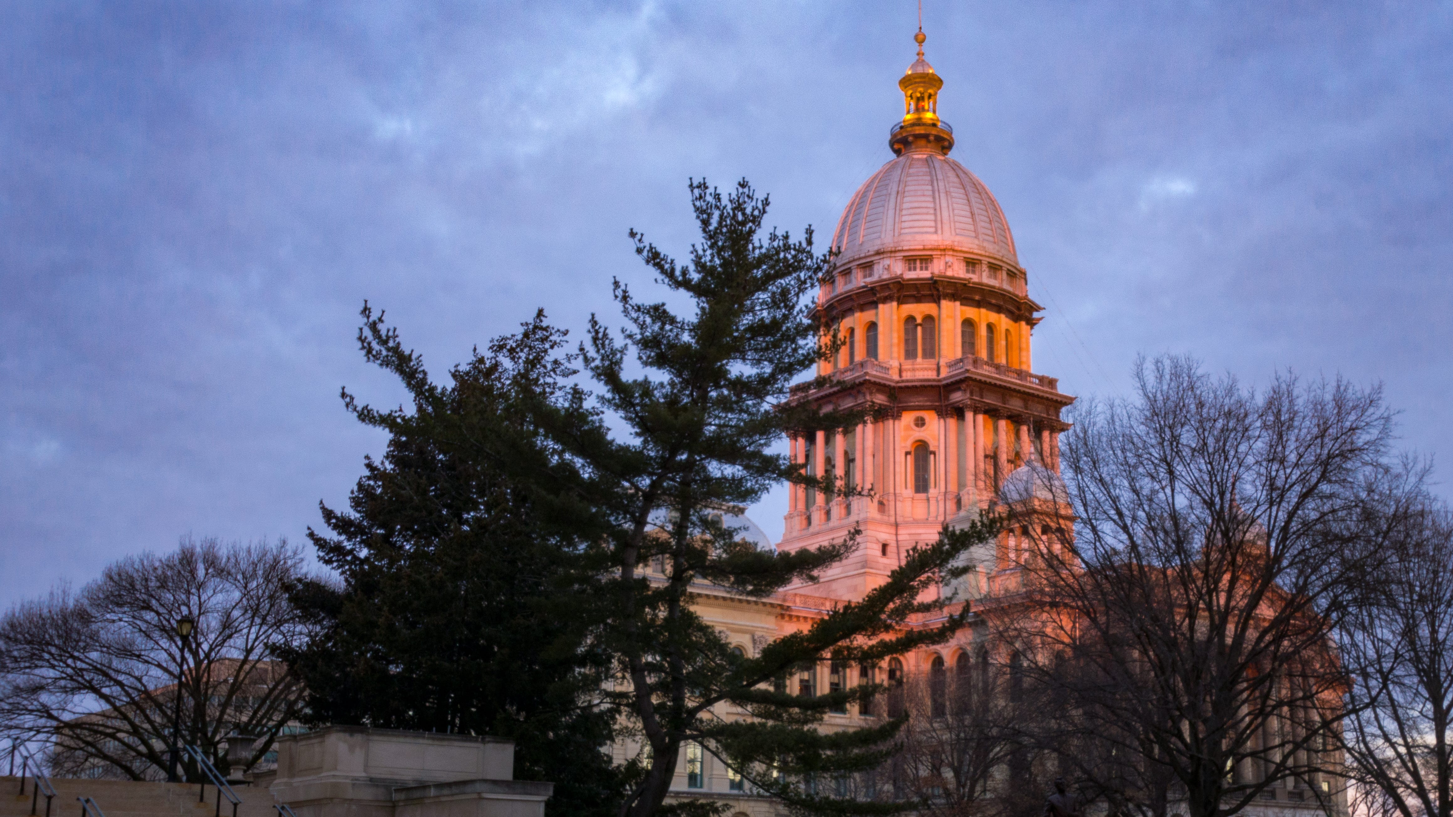 Illinois Legislature's $42 billion budget heads to Pritzker