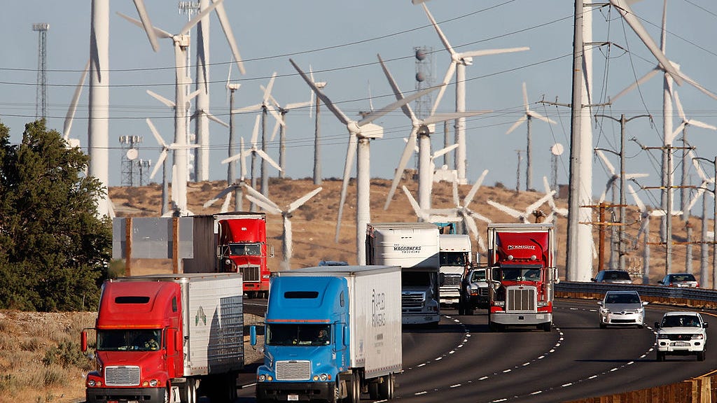 City of L.A. signs deal with wind power project to boost non-carbon energy