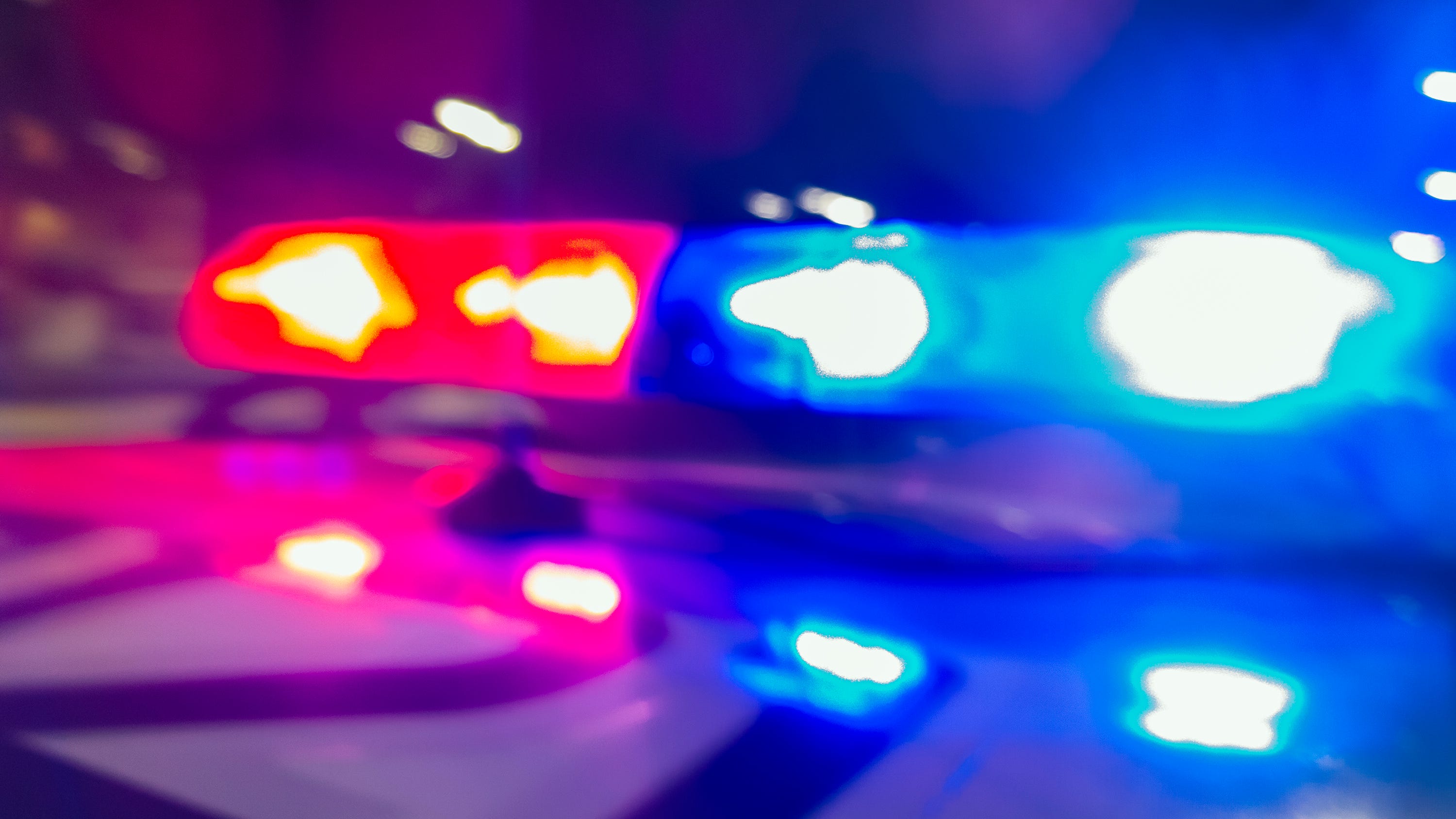 Woman shot in face, hands while seated in car in Queens: police