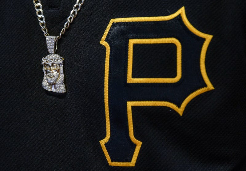 Detailed Pirates uniform