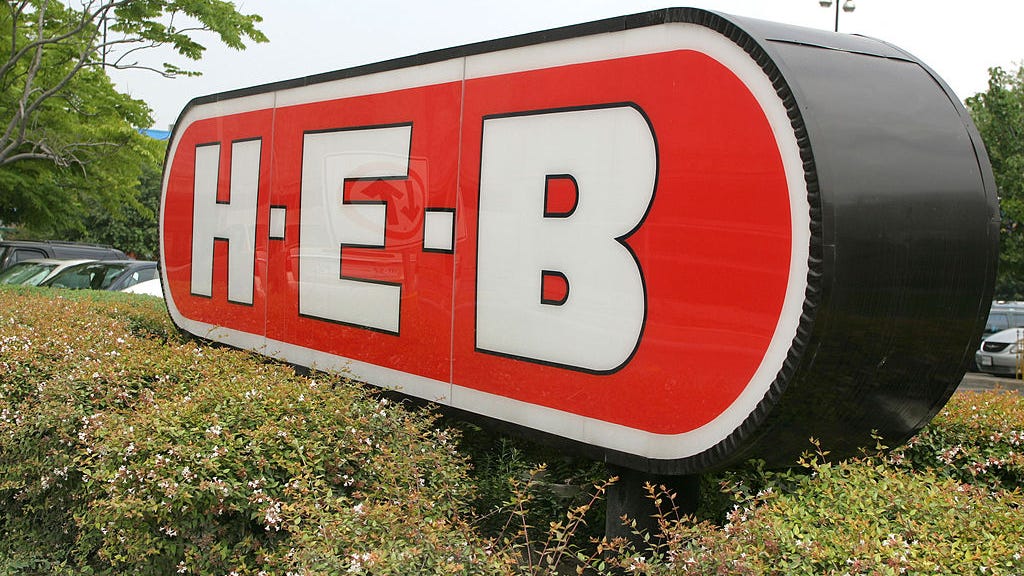 New Frisco H-E-B opens today, police say to expect lots of traffic