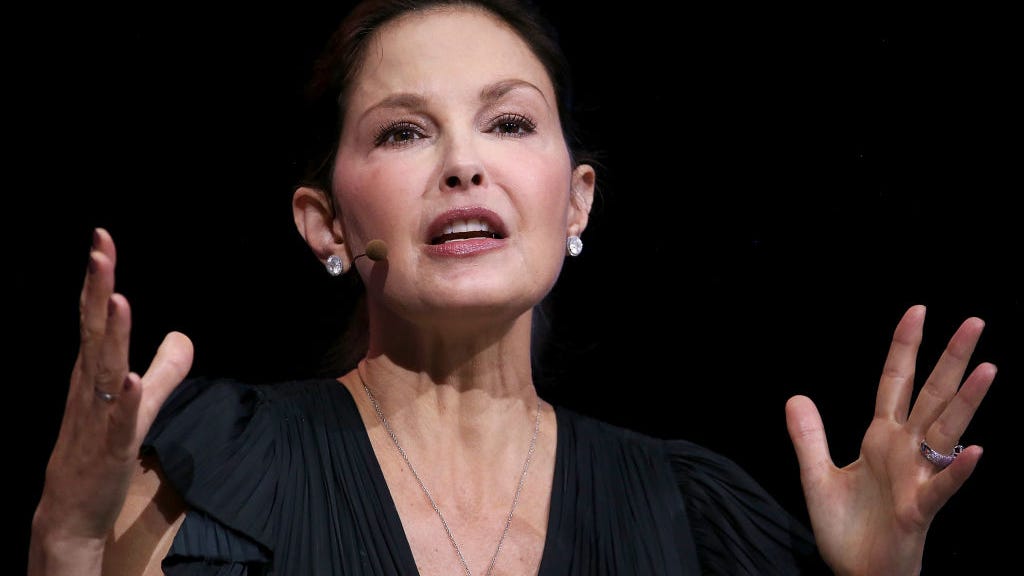 Ashley Judd shares pictures from 'grueling 55-hour' rescue after breaking her leg in Congo