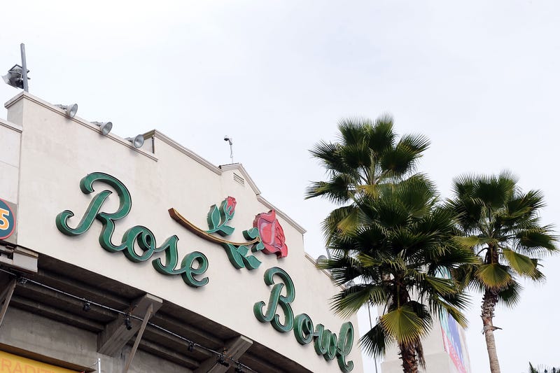 rose bowl sign