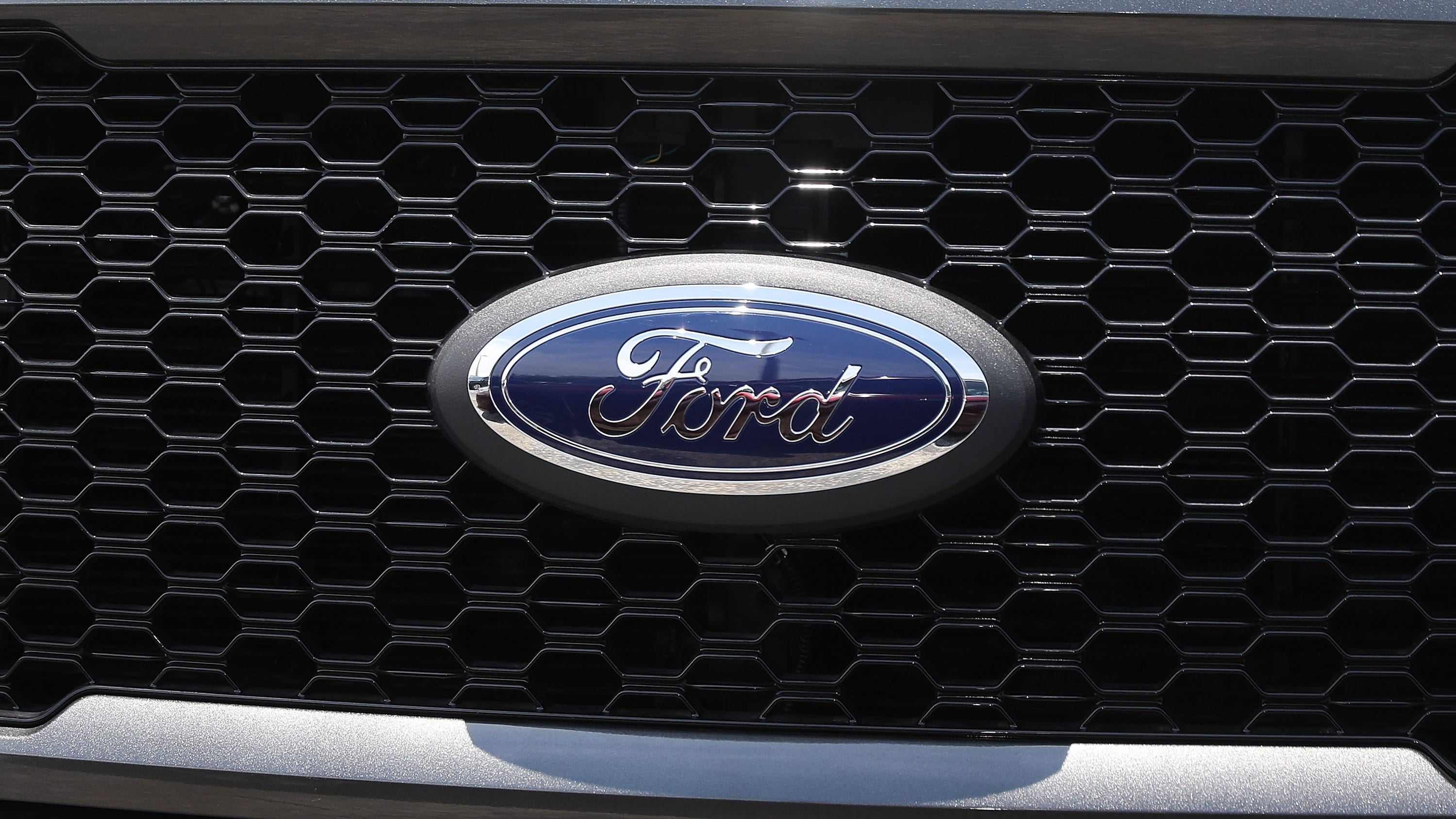 Ford recalls nearly 185,000 F-150 pickups over potentially serious driveshaft issue