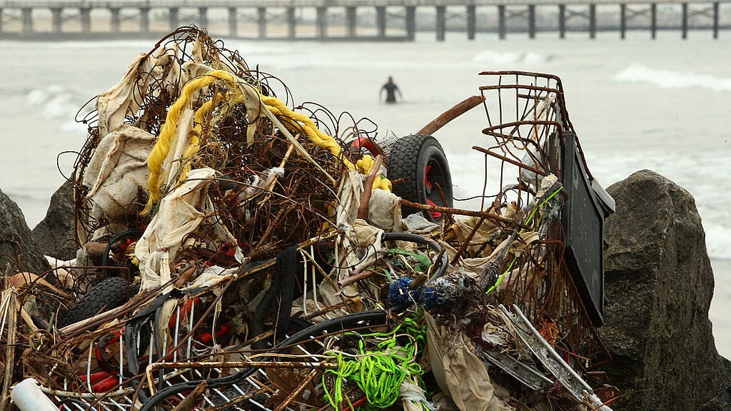 Cleanup device removes 20,000 pounds of plastic out of the Pacific Ocean