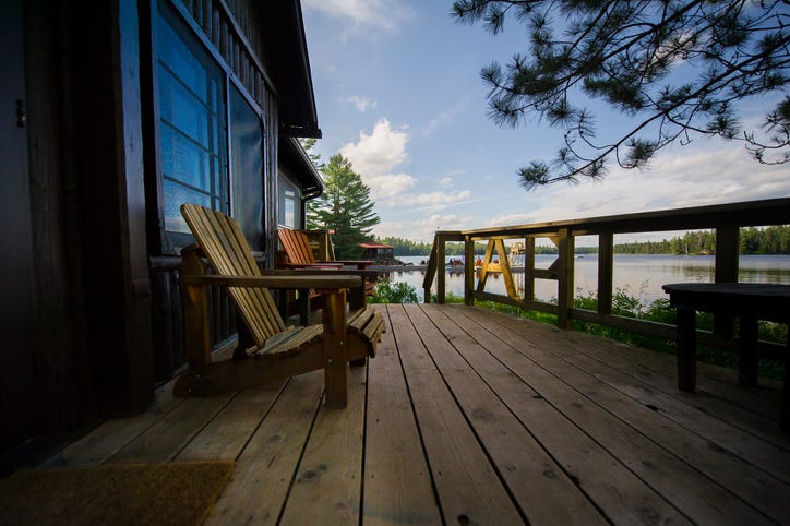 Lake cabin