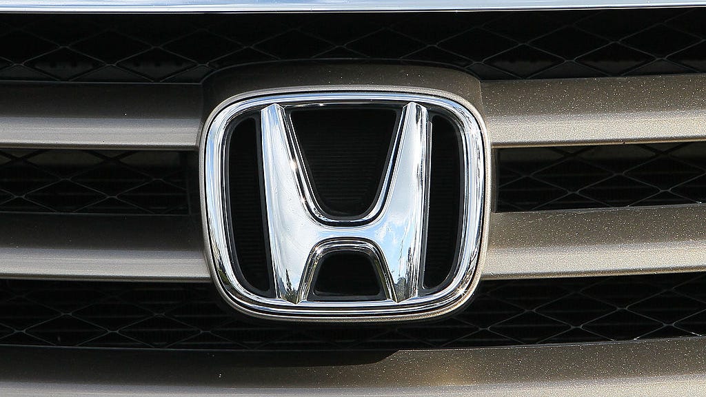 Massive seat belt recall issued for Honda