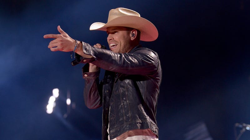 Dustin Lynch