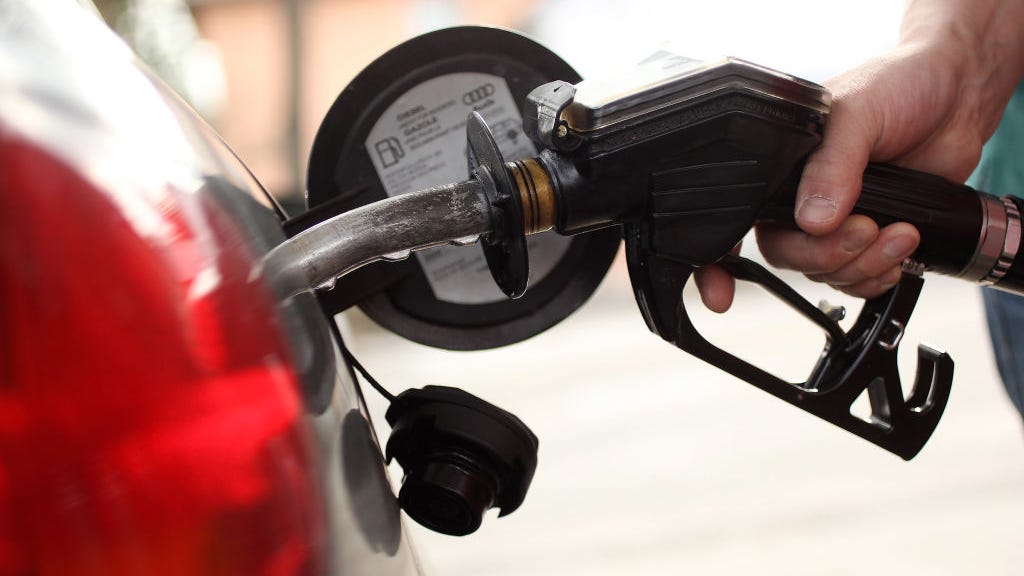 Californians could receive $400 gas rebate under new proposal